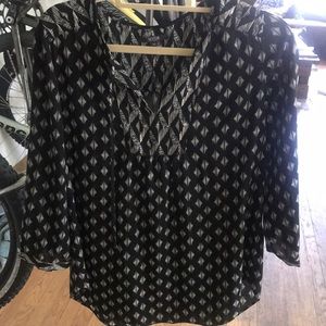 Cute geometric pattern blouse